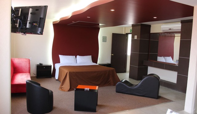 Motel Séptimo Eclipse - Adults Only