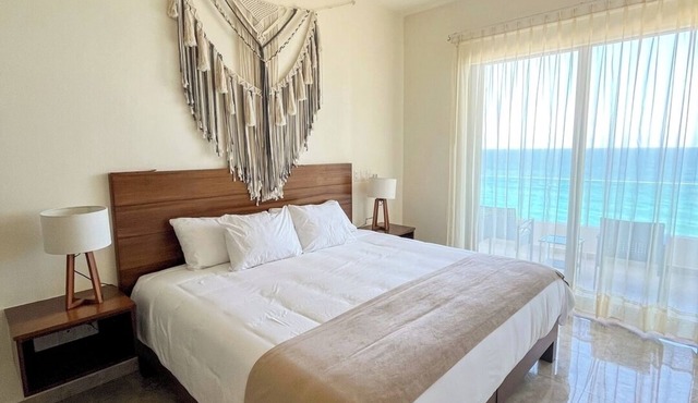 Mr. W | Modern and Stylish 1BR in Torre Marsai