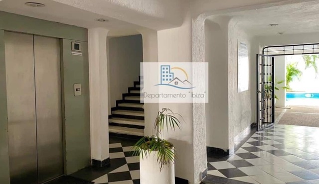 Nice apartment in Costera half a block from the beach