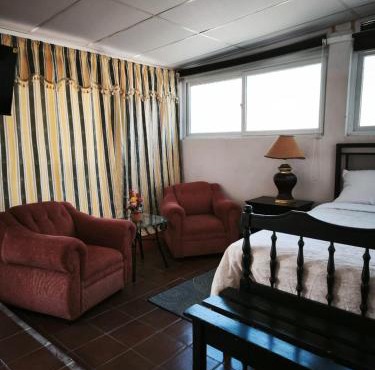 Nirvana 2, Habitación doble con todos sus servicios
