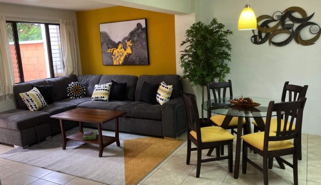 Nonna's loft: apartment in Guatemala City near Antigua