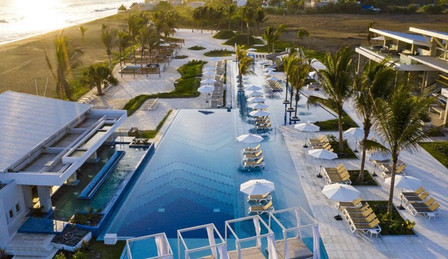 Oceana Resort & Conventions - All Inclusive