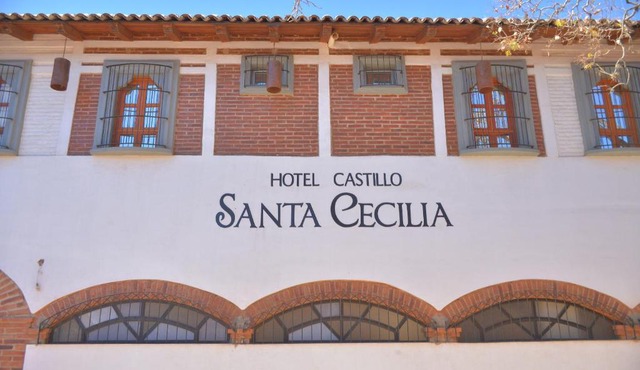 OYO Hotel Castillo Santa Cecilia