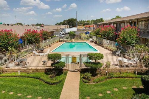 OYO Hotel Tyler Lindale