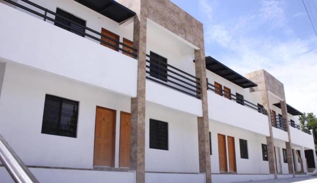 Palms Suites