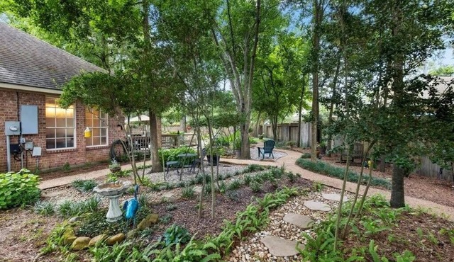Peaceful 1 Story/3BR/Easy Access to all Woodlands amenities