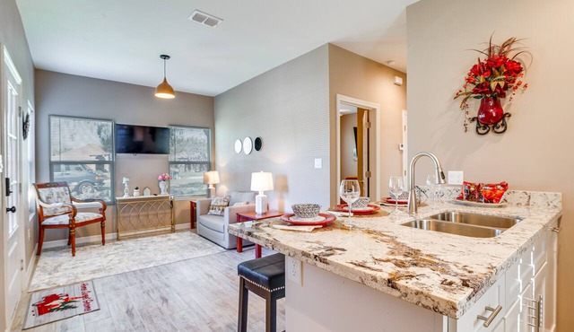 Pet-Friendly Brownsville Apartment w/Yard!