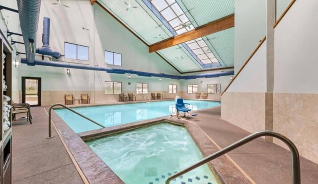 Pet-Friendly Standard King Room +Free Breakfast, Parking, & Shuttle| Pool Access