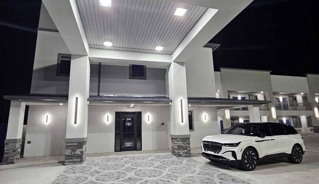 Platinum inn