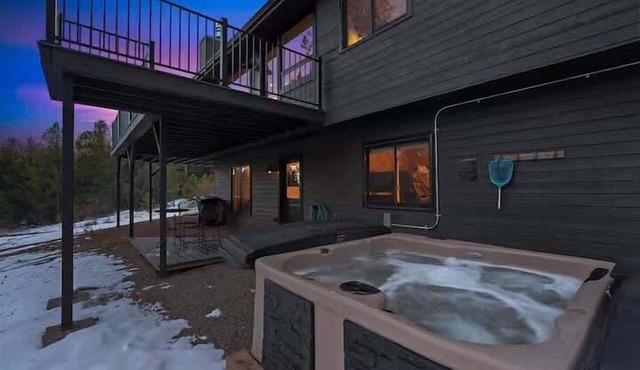 Private 60-Acre Mountain Retreat | Hot Tub & Views