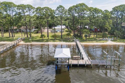 Private Beach & Dock | Peaceful Waterfront Escape in Panacea