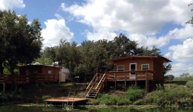 Private cabin on the crystal clear water of Spring Creek