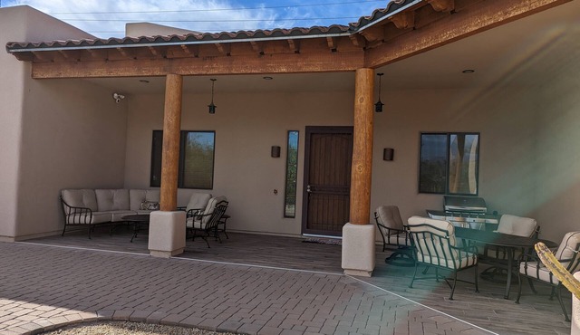 Private setting bordering McDowell Mountain Park, Golf & Hiking