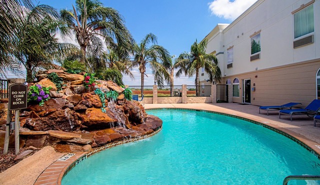 Quality Inn & Suites Robstown
