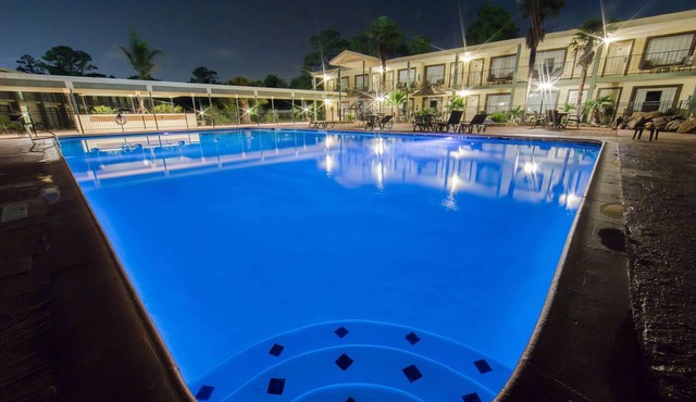 Ramada by Wyndham Houston Intercontinental Airport East