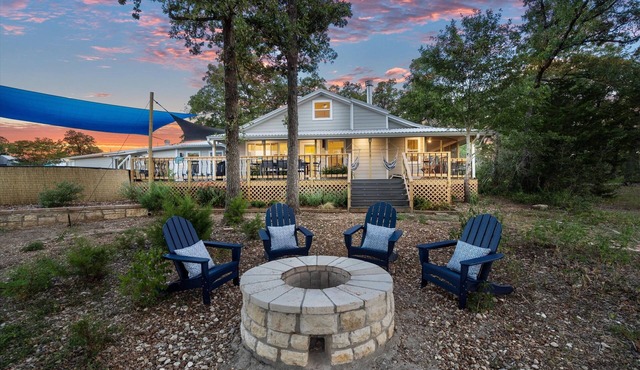Ranch Getaway w/Pool, Gym, Game Room, Lake, More!