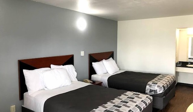 Regency Inn