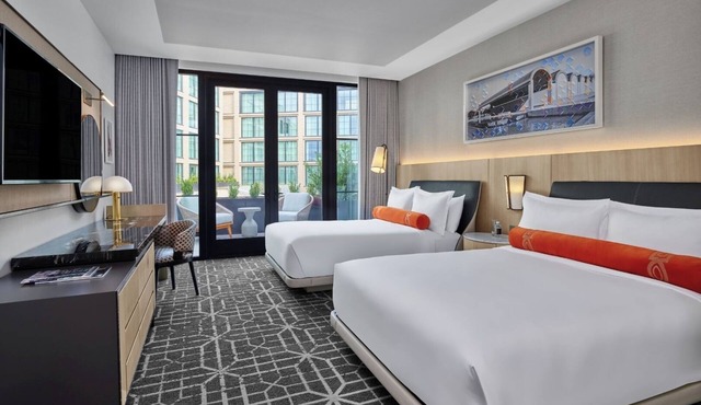 Relax in a Cozy Room at Heart of Fort Worth's Attractions