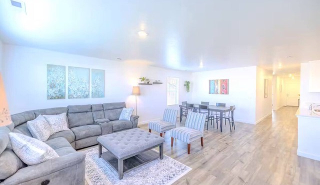 Relaxing new 4 bed 2 bath home in beautiful Nampa