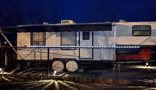 Remodeled 5th wheel secluded and private