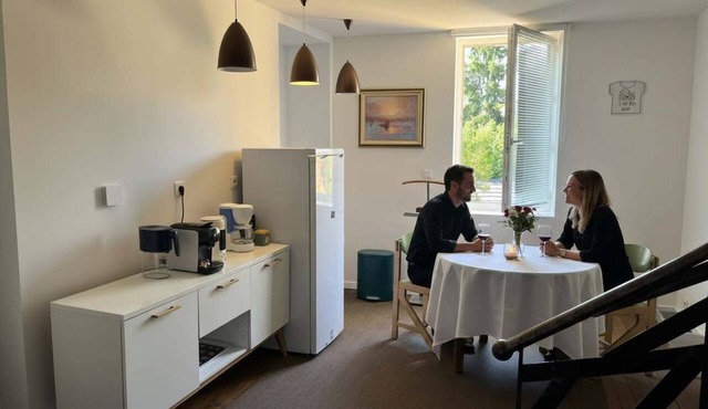 Romantic Loft Escape with Garden View & Free Parking in Dun-le-Palestel
