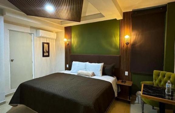 RoyalMadero Inn Playa