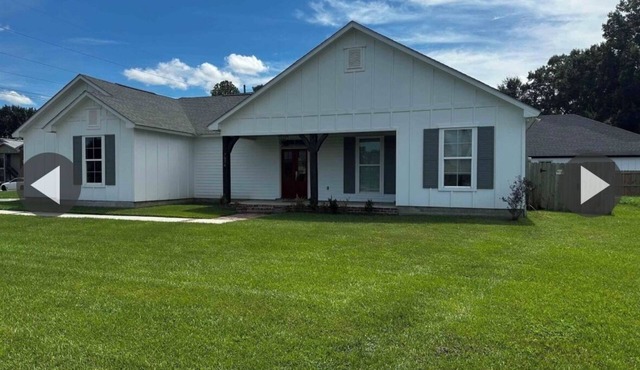 Rustic FarmhouseJust 15 Minutes from LSU &Downtown