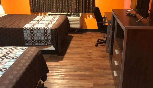 Scottish Inn & Suites - Hobby Airport