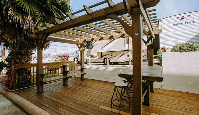 Scottish Inns and Suites - Near Kemah Boardwalk