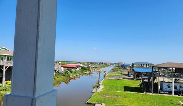 Seahorse Sea Waterfront Home Sleeps 16 Private Dock & Great Views
