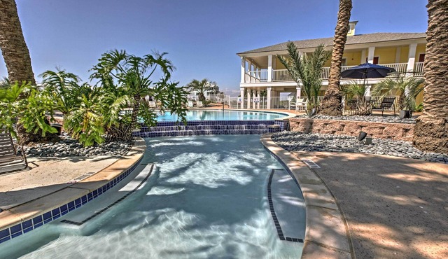 'seas The Day:' Home w/Pool Access in Galveston