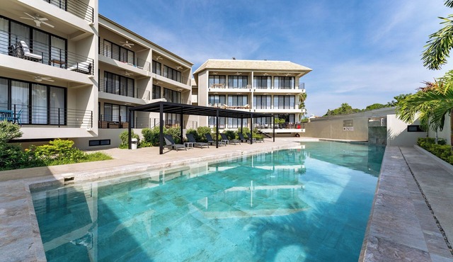 Short Walk to Beach & Town · 2nd Level · Solana