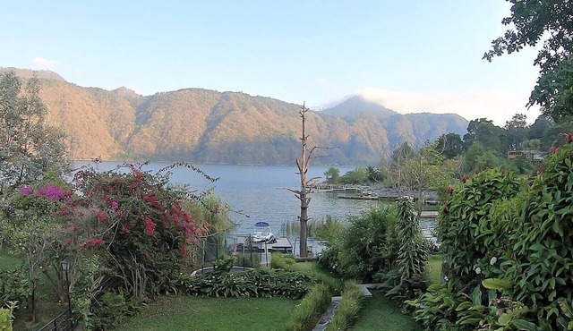 Small Atitlan Home AT022