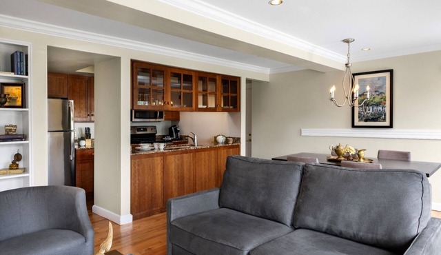 Spa Access, Golf, and a Peaceful Village Stay in VT in Manchester