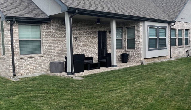 Spacious 4-bedroom house in fantastic Katy with AC