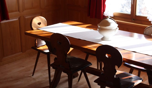 Spacious and comfortable vacation apartment in the Emmental for families with children in Arni