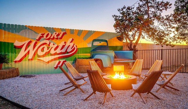 Spacious Group Retreat | 3 Kings | Sleeps 25