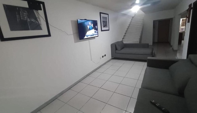 Spacious home near the airport