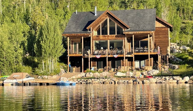 Spacious Lakefront Home, Private Dock & Beach, Elevator, Stunning Views