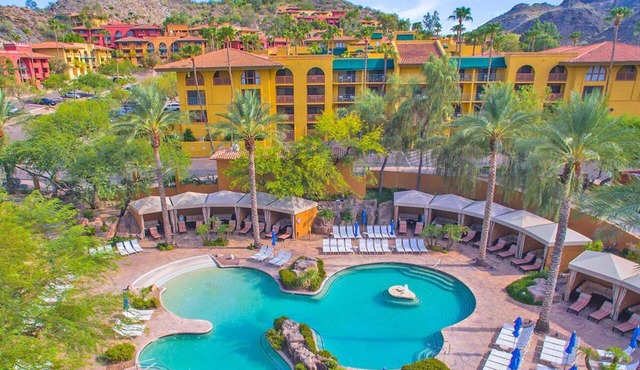 Spacious Mountain Resort Room w/Seven Pools & Private Cabanas in Phoenix