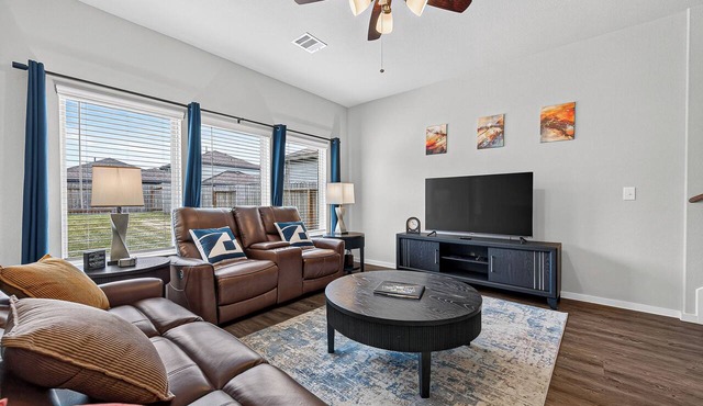 Spacious New Home in Montgomery, TX | Pet Friendly