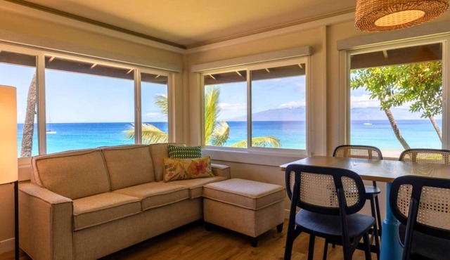 Spacious Suite with Ocean Views + Pools & Dining in Lahaina