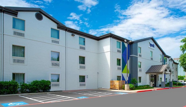 Spark By Hilton Dallas Medical District Love Field