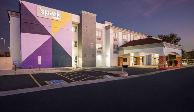 Spark by Hilton Phoenix-Glendale-Peoria