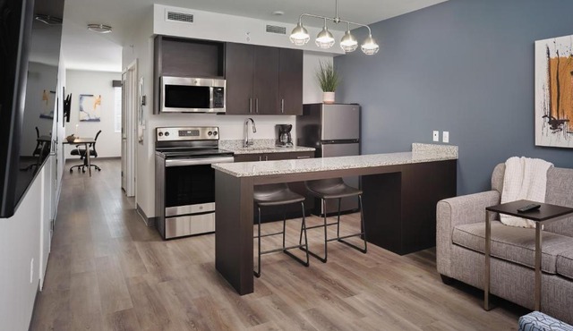 stayAPT Suites Houston-NASA/Clear Lake