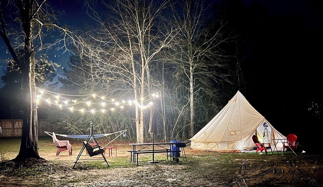 Stunning 1-Bed Glamping Tent in Cleveland