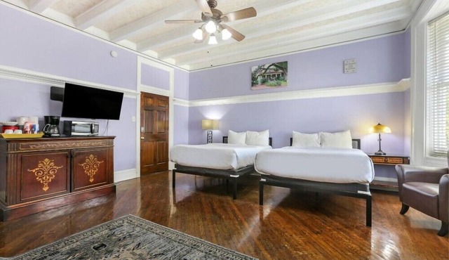 Stylish Studio | Close to NOLA Hotspots