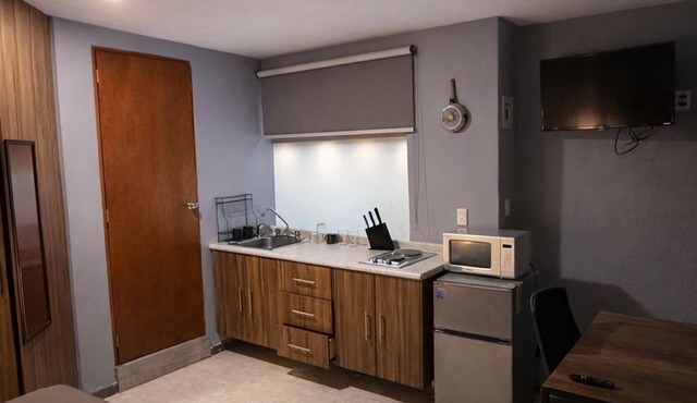 Suite Privada, Zona consulado