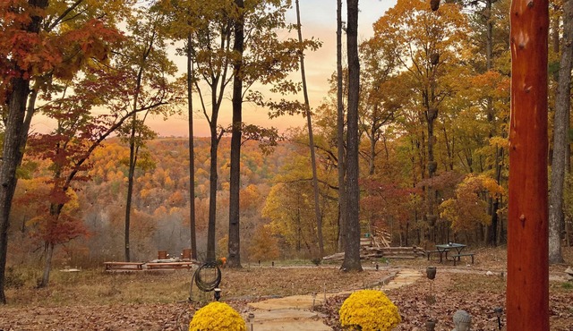 Sunsets ,Mountainviews Jacuzzi spa, Fireplace, Tv Public Lake access