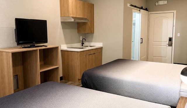 Super 8 by Wyndham Brenham TX